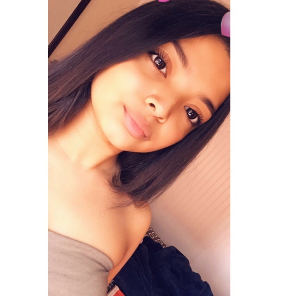 Meet your Posher, Momotaj